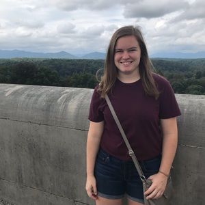 Meet your Posher, Jenna